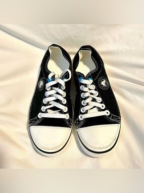 Crocs Hover Lace Up Canvas Sneakers - Black/White - Men`s Size 5 - Crocs Footpad